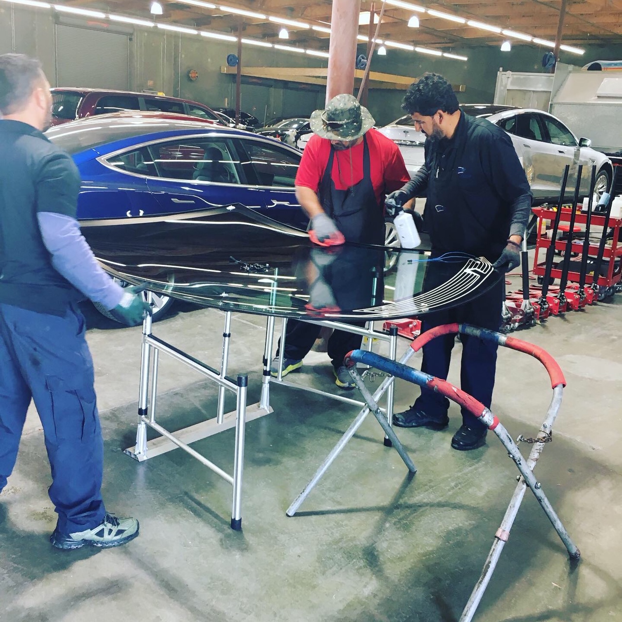Windshield Replacement image 3