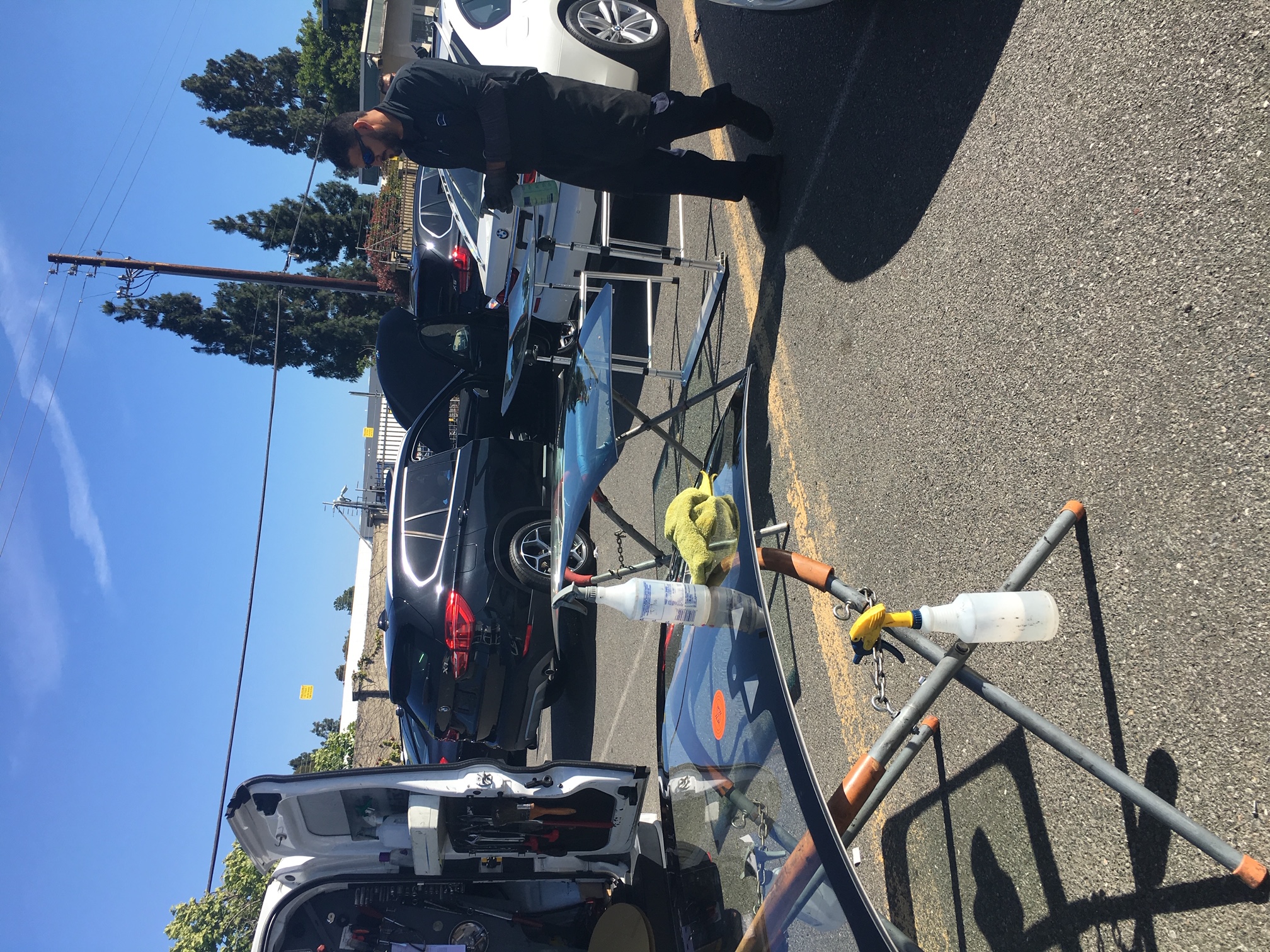 Windshield Replacement image 9
